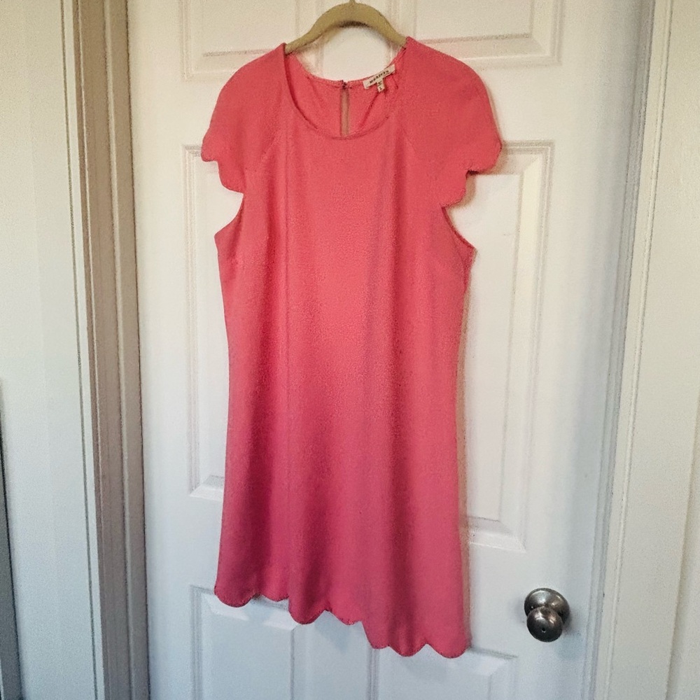 Elegant Pink Dress with Scalloped Edges